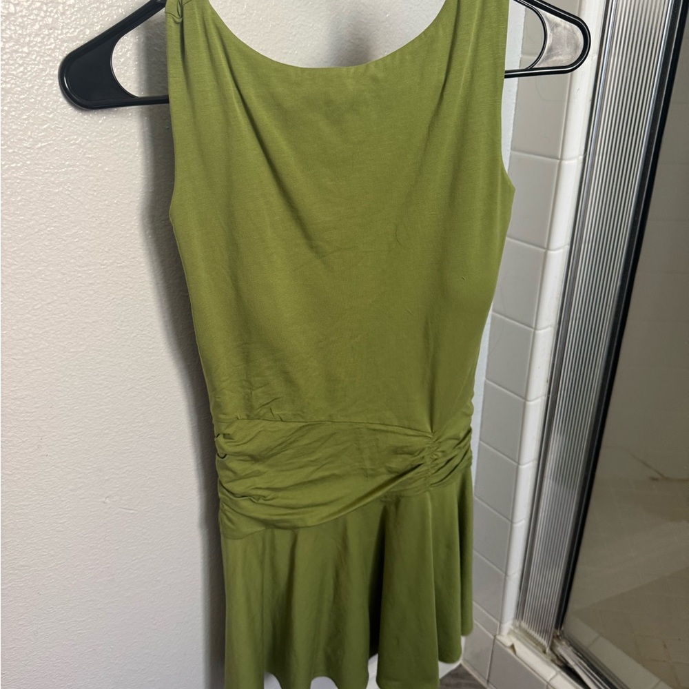 Green Sleeveless Dress